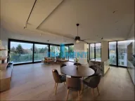 Izdavanje, četvorosoban stan, 213m², Savski Venac, Beograd - image 1