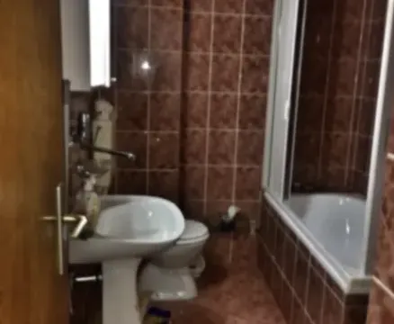 Izdavanje, poslovni prostor, 36m², Centar, Podgorica - image 4