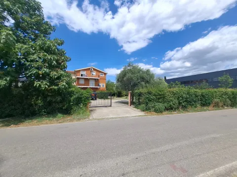 Rent, house, 110m², Donja Gorica, Podgorica - image 3