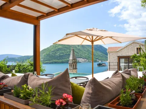 Prodaja, kuća, 258m², Perast, Kotor - image 44