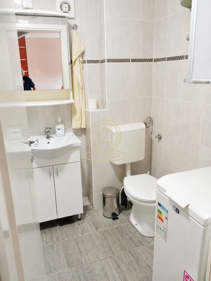 Izdavanje, jednosoban stan, 51m², Grbavica, Novi Sad Sve Podlokacije