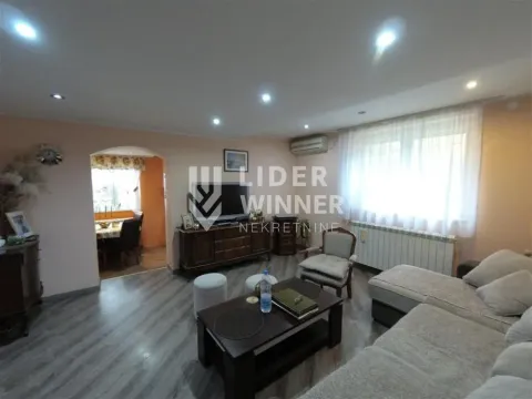 Sale, house, 214m², Zvezdarska Šuma, Zvezdara Sve Podlokacije - image 10