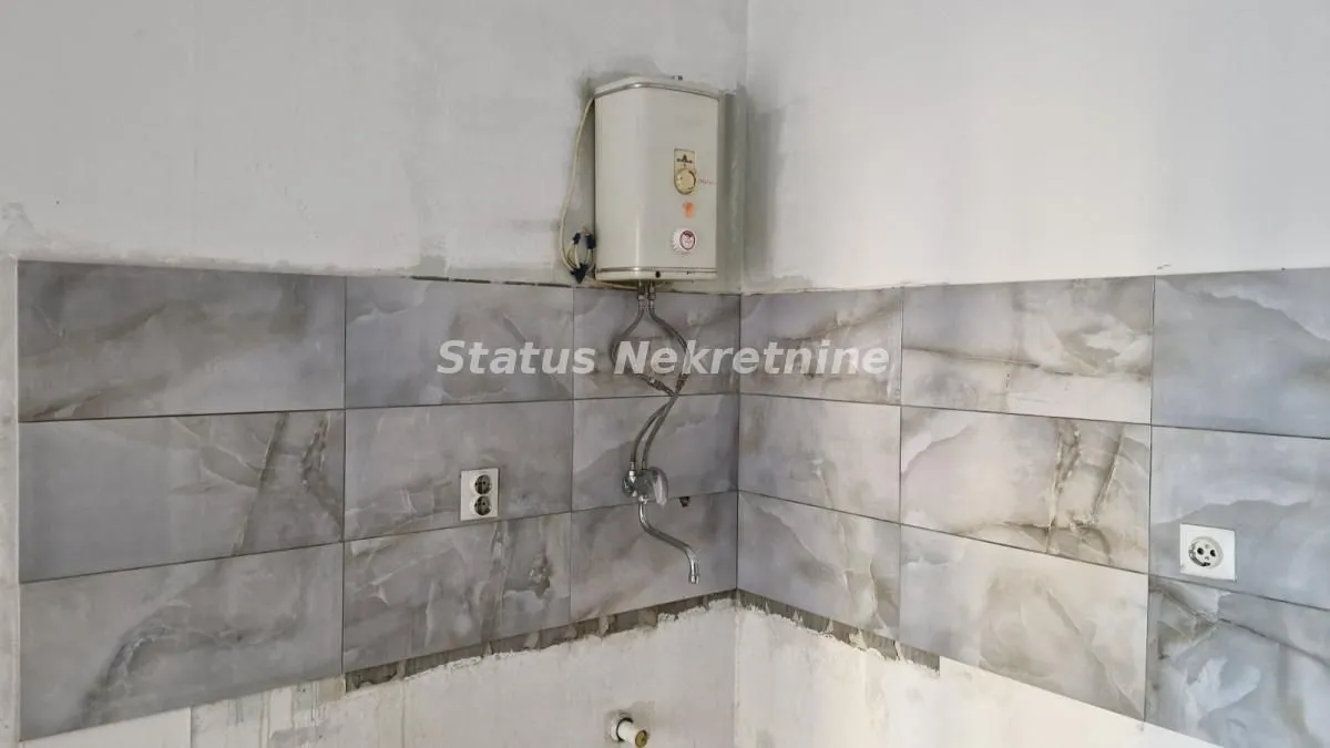Rent, office space, 55m², Podbara, Novi Sad Sve Podlokacije
