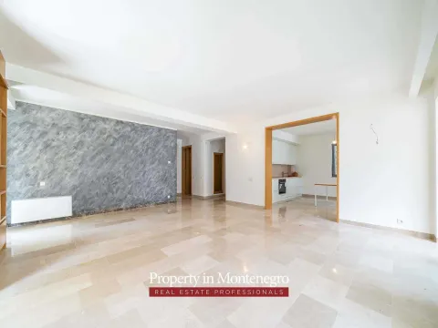 Prodaja, kuća, 520m², Muo, Kotor - image 15