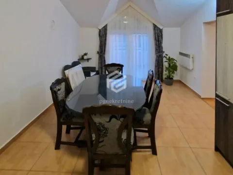 Prodaja, dvosoban stan, 115m², Tološi, Podgorica - image 2