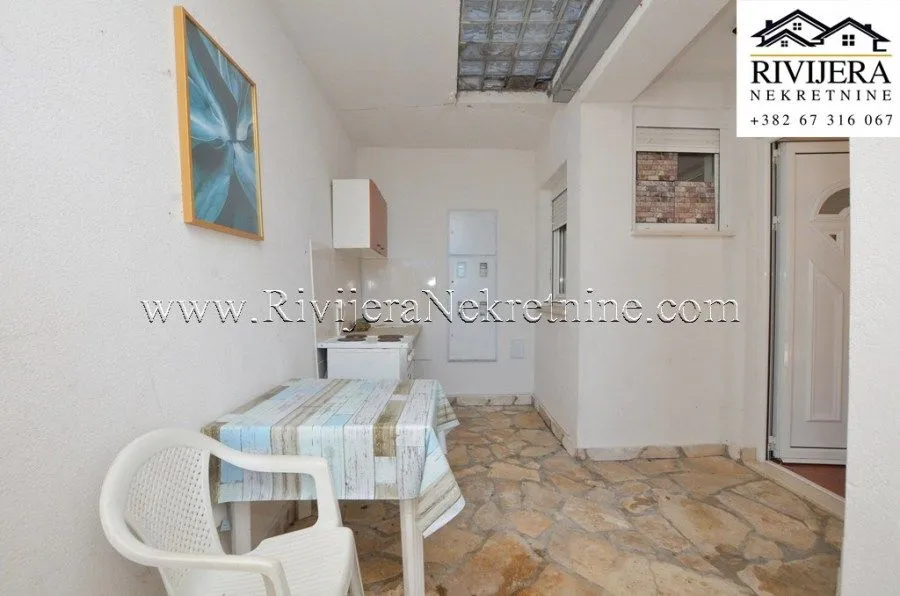 Prodaja, jednosoban stan, 43m², Centar, Herceg Novi