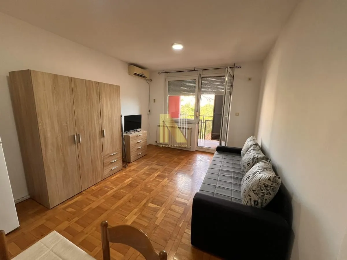 Rent, studio apartment, 27m², Nova Detelinara, Novi Sad Sve Podlokacije