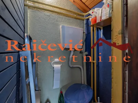 Sale, house, 125m², Zemun Kalvarija, Zemun Sve Podlokacije - image 9