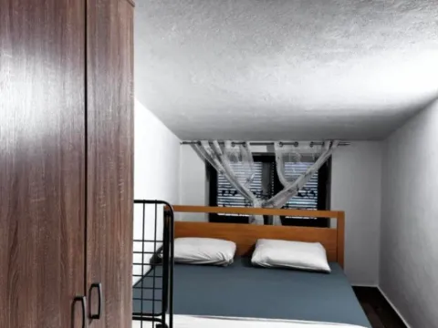 Izdavanje, jednosoban stan, 45m², Kavač, Kotor - image 6