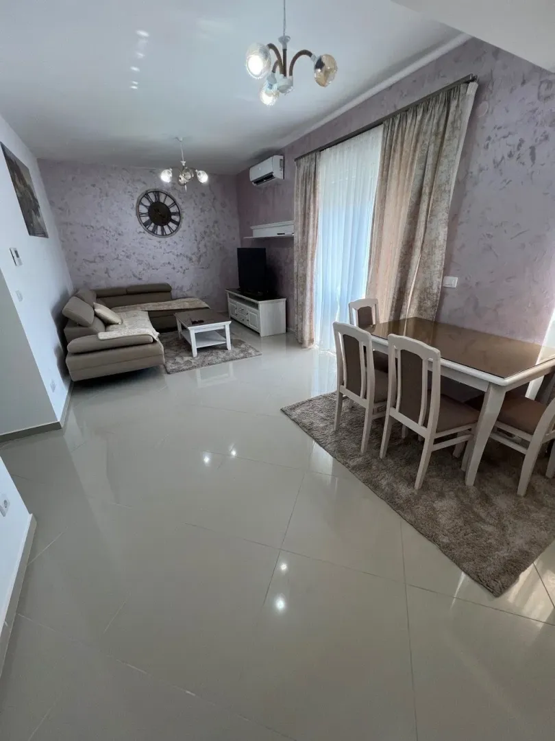 Rent, two bedroom apartment, 70m², Šušanj, Bar