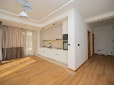 Izdavanje, dvosoban stan, 86m², Kod Capital Plaze, Podgorica - image 3