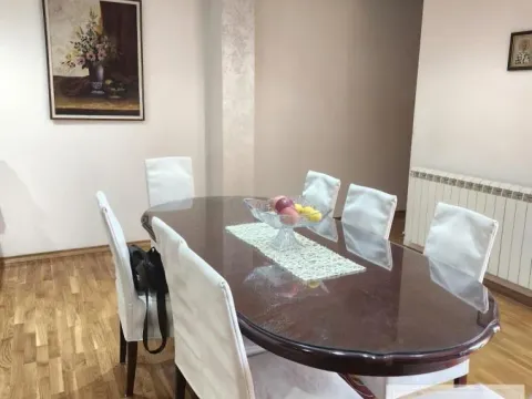 Izdavanje, trosoban stan, 130m², Telep, Novi Sad Sve Podlokacije - image 19