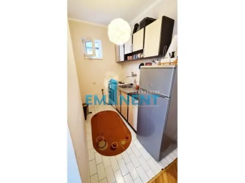 Rent, two bedroom apartment, 55m², Savski Venac, Beograd - image 7