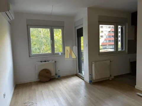 Rent, office space, 67m², Novo naselje, Novi Sad - image 7