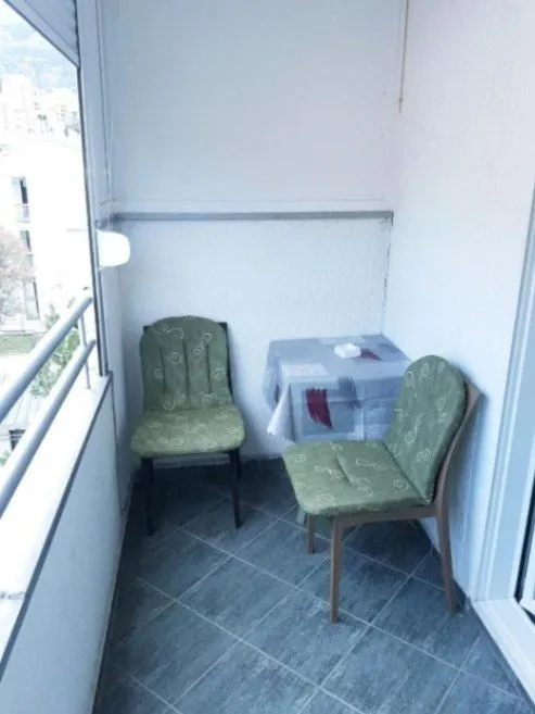 Rent, one bedroom apartment, 40m², Rozino, Budva