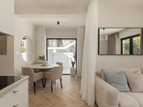 Prodaja, kuća, 156m², Tivat, Crna Gora - image 12