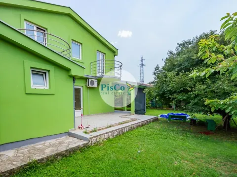 Prodaja, kuća, 200m², Zagorič, Podgorica - image 12