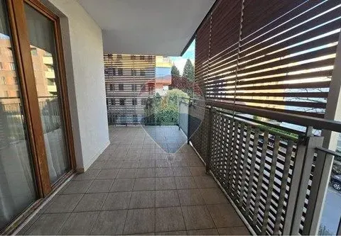 Izdavanje, stan, 200m², Gorica C, Podgorica - image 28