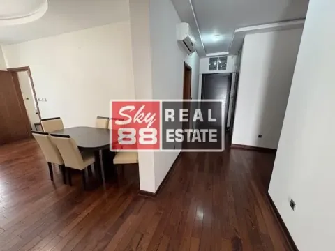 Izdavanje, četvorosoban stan, 134m², Savski Venac, Beograd - image 5