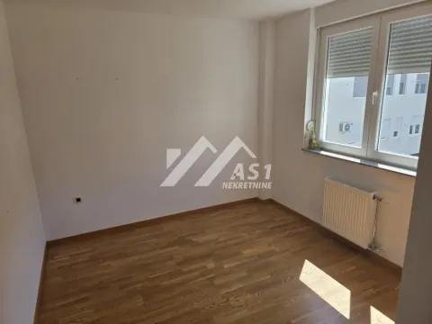 Izdavanje, jednosoban stan, 40m², Sajam, Novi Sad Sve Podlokacije - image 5