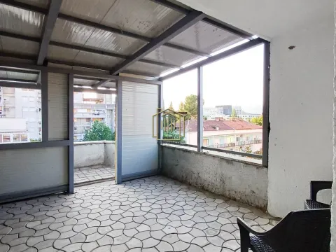 Izdavanje, dvosoban stan, 40m², Gintaš, Podgorica - image 7