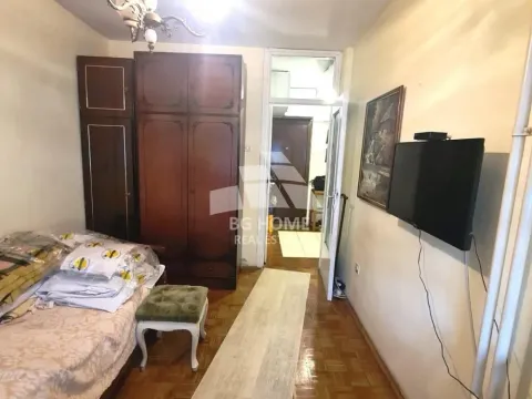 Rent, two bedroom apartment, 55m², Kalenić Pijaca, Vračar Sve Podlokacije - image 9