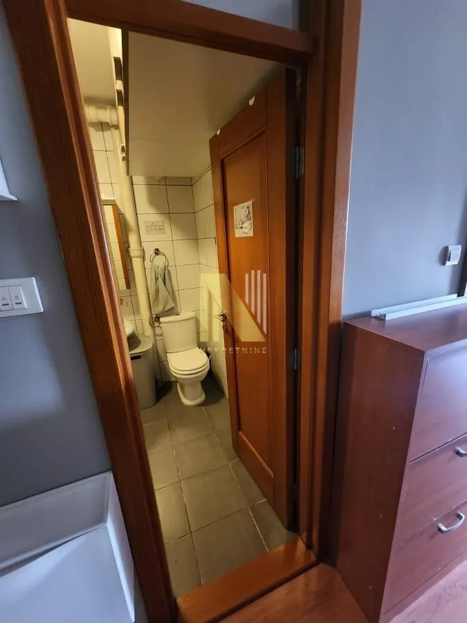 Izdavanje, trosoban stan, 70m², Liman 2, Novi Sad Sve Podlokacije
