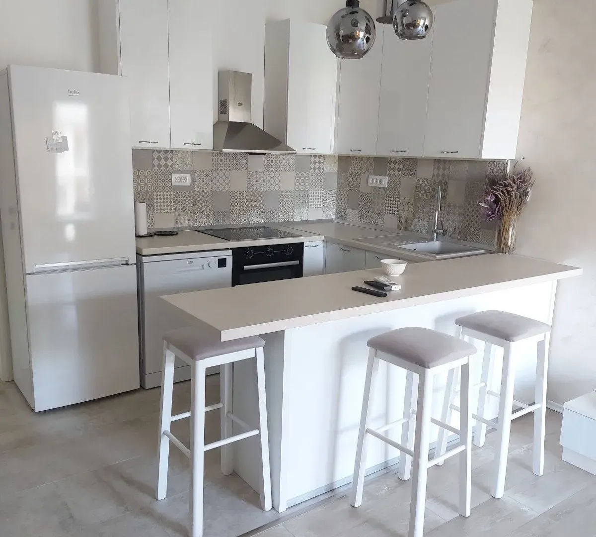 Rent, two bedroom apartment, 60m², Seljanovo, Tivat
