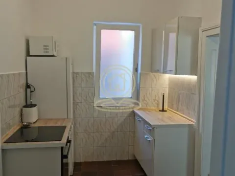 Rent, three bedroom apartment, 61m², Stari Grad, Beograd - image 13