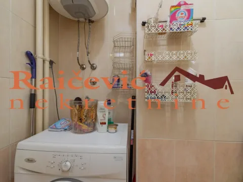 Rent, three bedroom apartment, 65m², Kluz, Zvezdara Sve Podlokacije - image 13