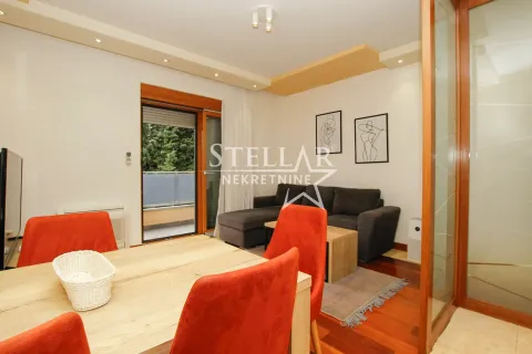Rent, two bedroom apartment, 64m², Centar, Podgorica - image 3