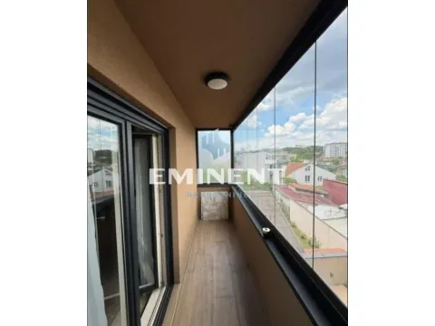 Izdavanje, trosoban stan, 76m², Dušanovac, Voždovac Sve Podlokacije - image 16