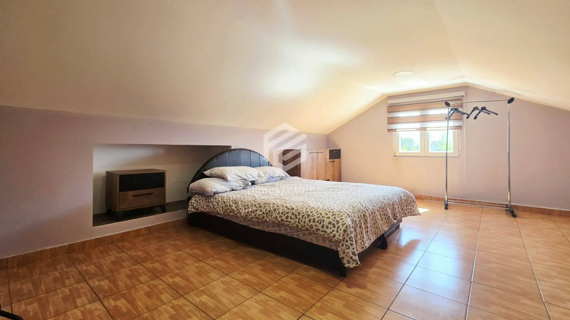 Rent, one bedroom apartment, 45m², Momišići, Podgorica