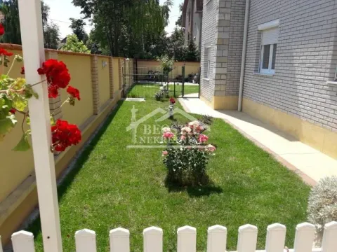Prodaja, kuća, 750m2, Altina, Beograd Prodaja, kuća, 750m2, Altina, Beograd