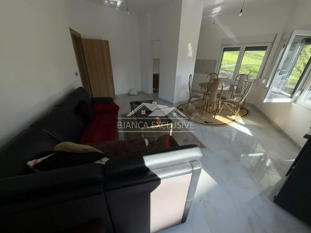 Prodaja, dvosoban stan, 50m², Cvetkova Pijaca, Zvezdara Sve Podlokacije