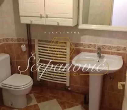 Prodaja, četvorosoban stan, 104m², Centar, Novi Sad - image 10