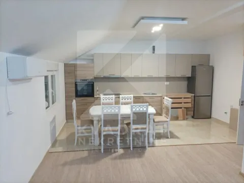 Izdavanje, trosoban stan, 120m², Preko Morače, Podgorica - image 3