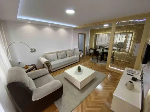 Izdavanje, trosoban stan, 66m², Dom zdravlja, Niš - image 2