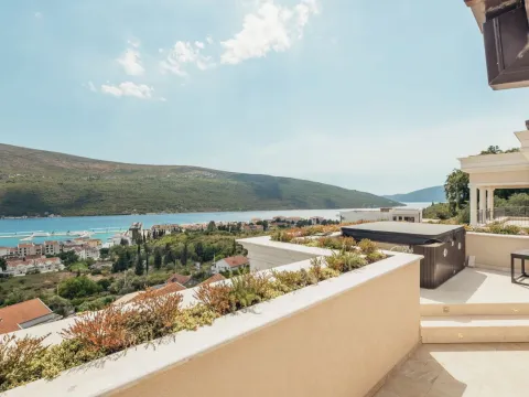 Sale, four bedroom apartment, 164m², Đenovići, Herceg Novi - image 13