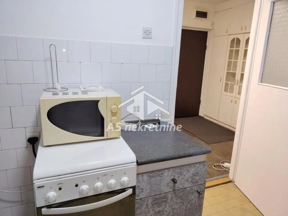 Rent, office space, 80m², Palilula Sve Podlokacije, Beograd
