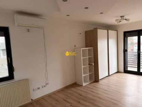 Sale, three bedroom apartment, 111m², Palilula Sve Podlokacije, Beograd - image 2