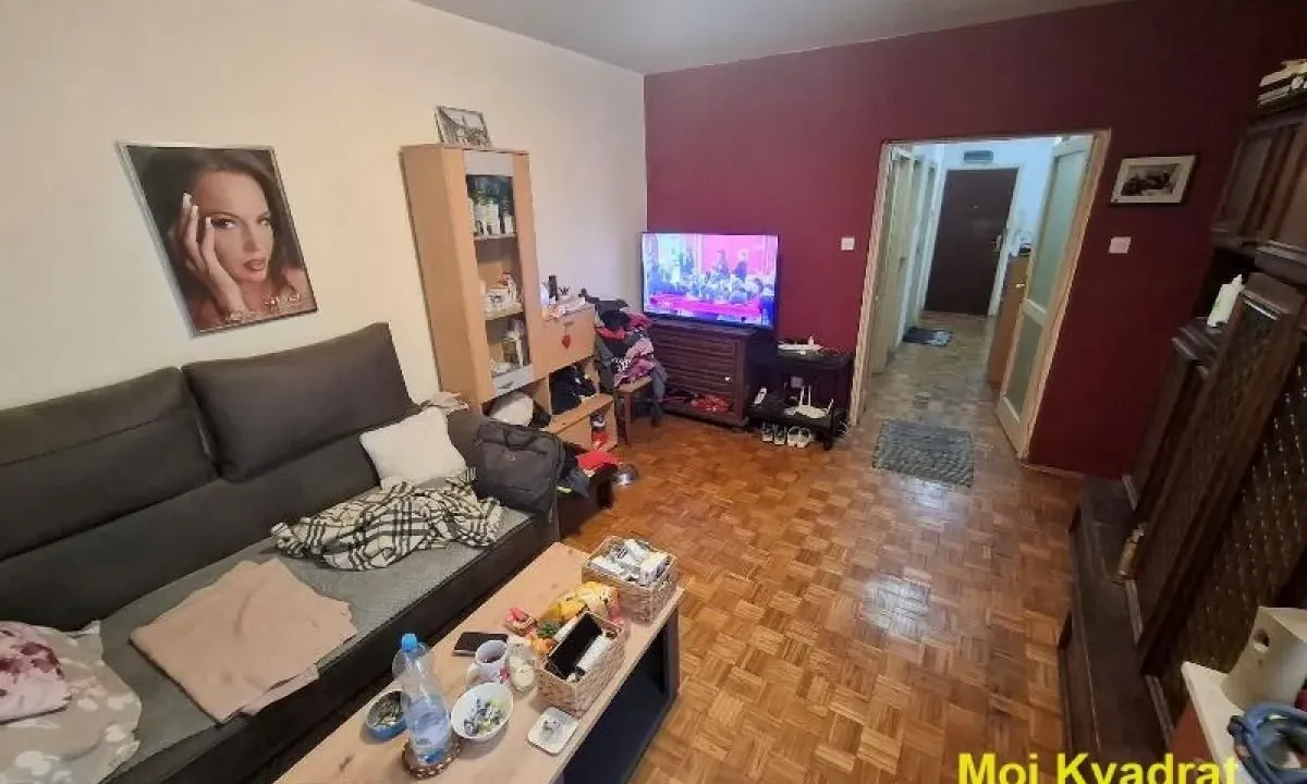 Prodaja, dvosoban stan, 62m², Čukarička Padina, Beograd