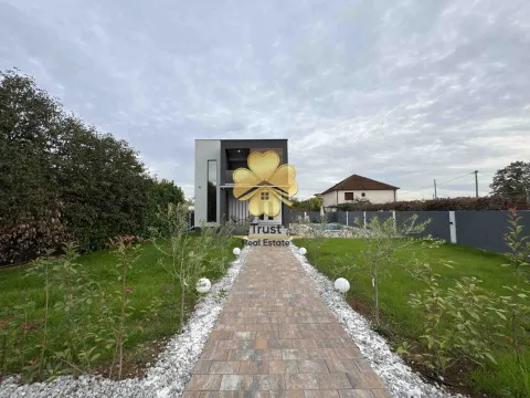 Izdavanje, kuća, 150m², Donja Gorica, Podgorica