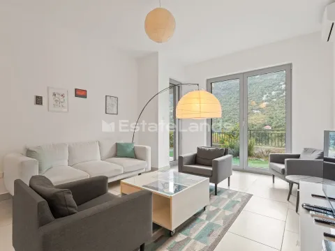 Prodaja, trosoban stan, 97m², Morinj, Kotor - image 2