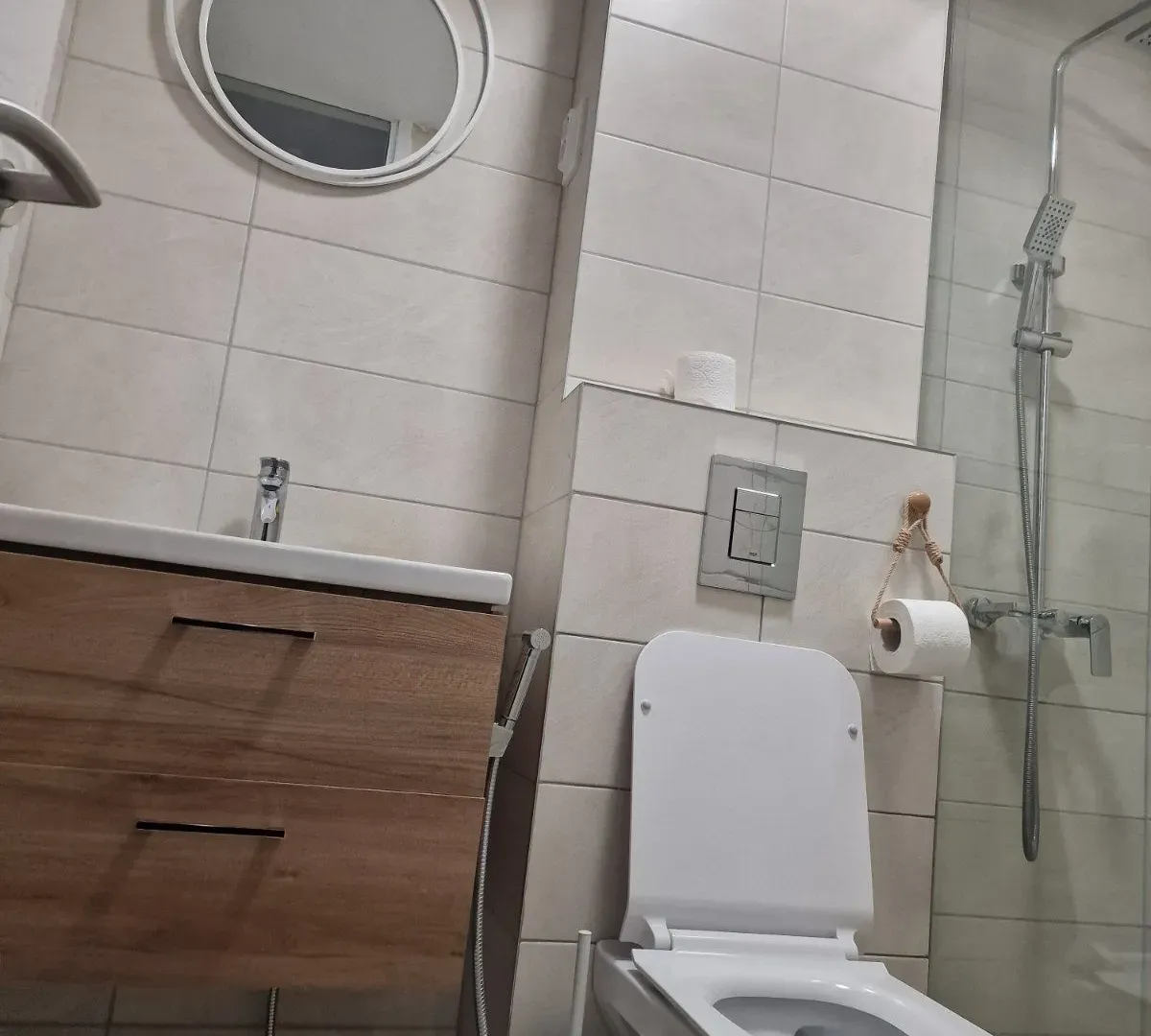 Izdavanje, jednosoban stan, 47m², Preko Morače, Podgorica
