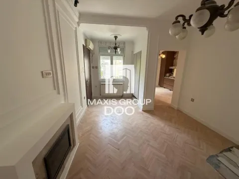 Izdavanje, četvorosoban stan, 85m², Vračar Centar, Vračar Sve Podlokacije - image 3