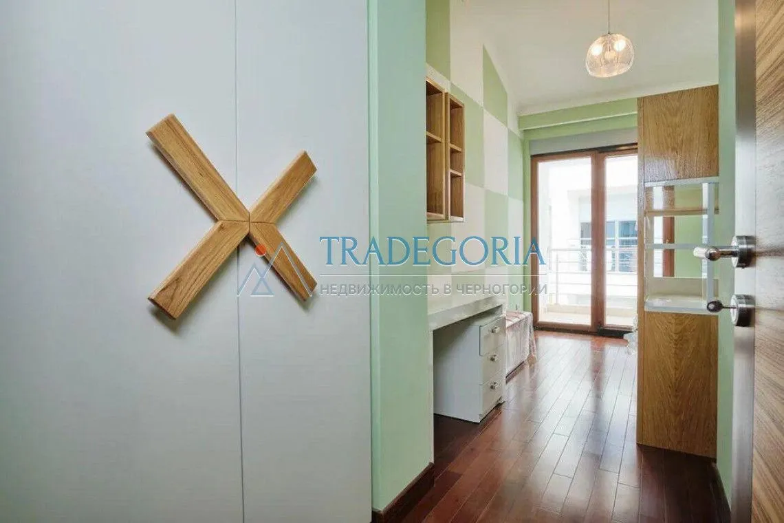 Prodaja, trosoban stan, 350m², Rafailovići, Budva