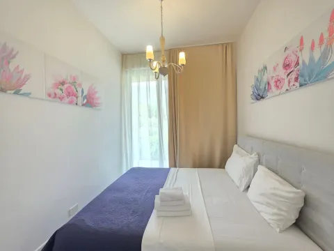 Sale, two bedroom apartment, 98m², Bečići, Budva - image 11