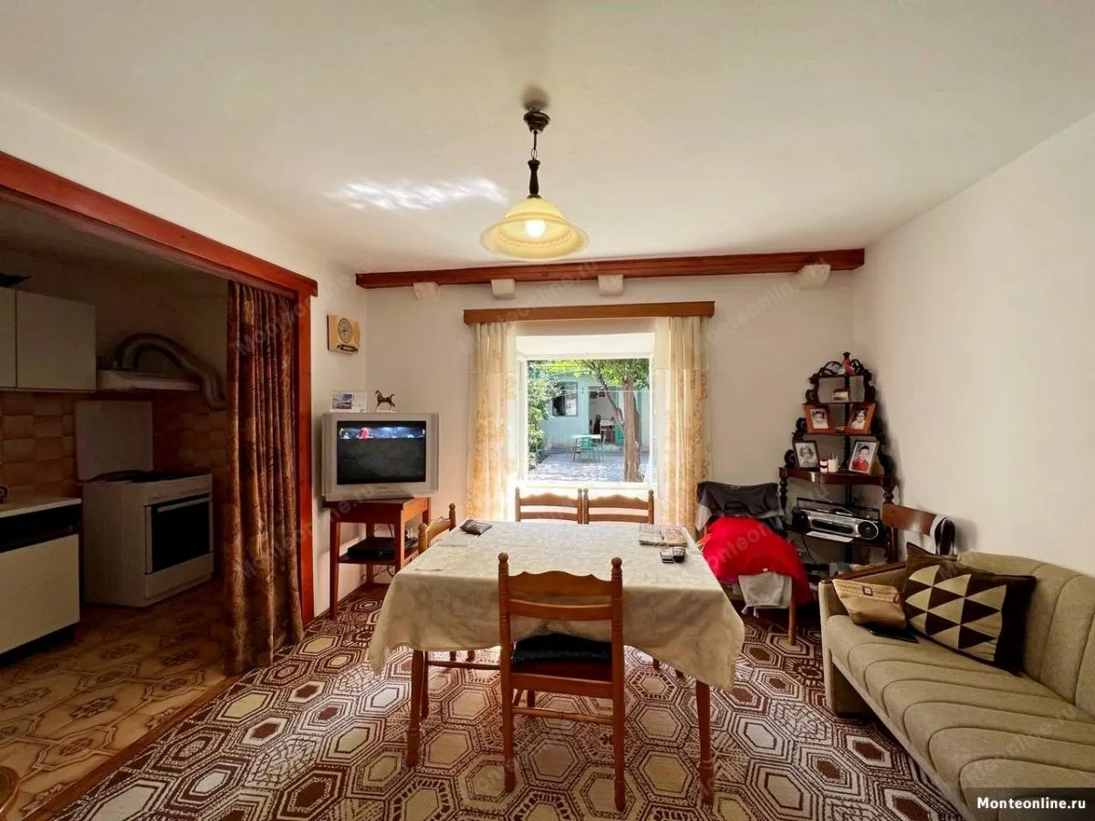 Sale, house, 235m², Prčanj, Kotor