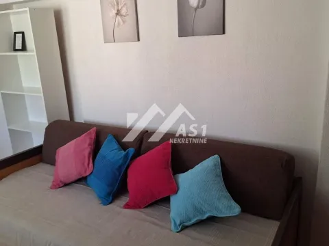 Izdavanje, kuća, 97m², Salajka, Novi Sad Sve Podlokacije - image 7